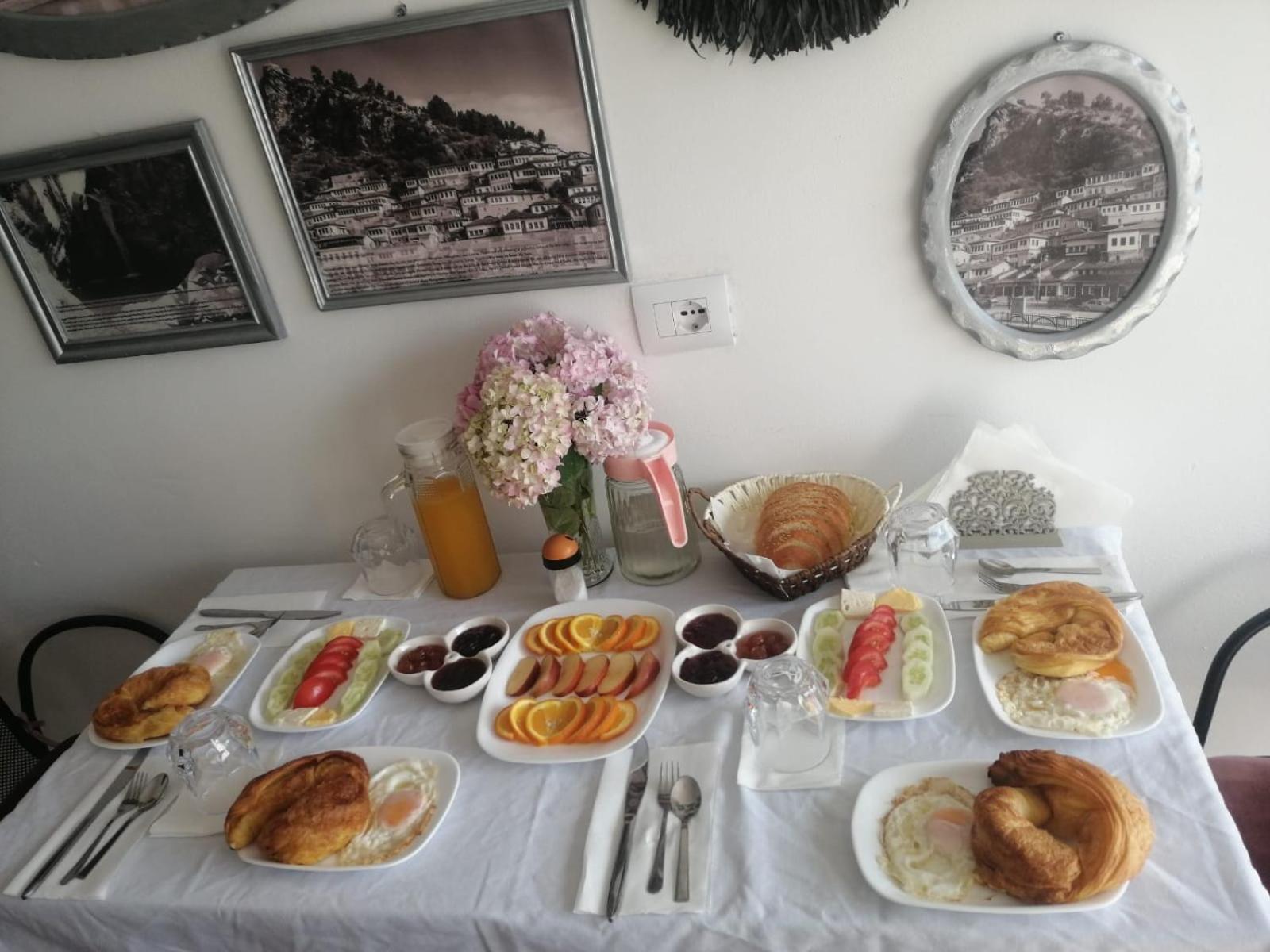 Vila Fatos Qama Berat Zewnętrze zdjęcie